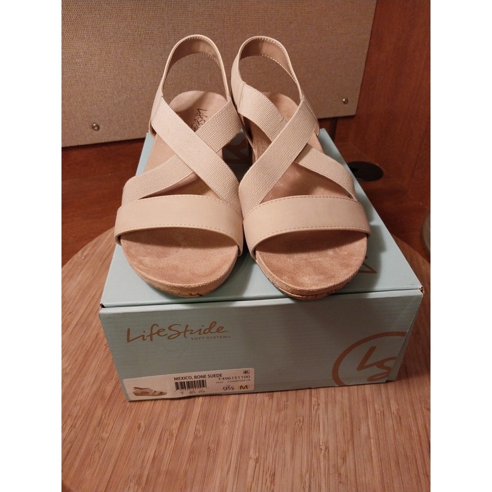 LifeStride Women's Mexico Sandal Cork Wedge Bone Beige Stretch Uppers 9.5 M NWOT